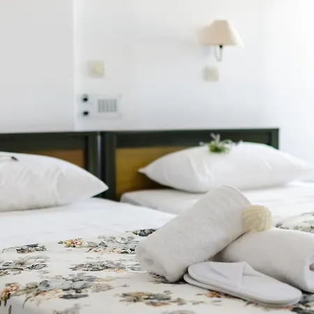 Happiness Apartment