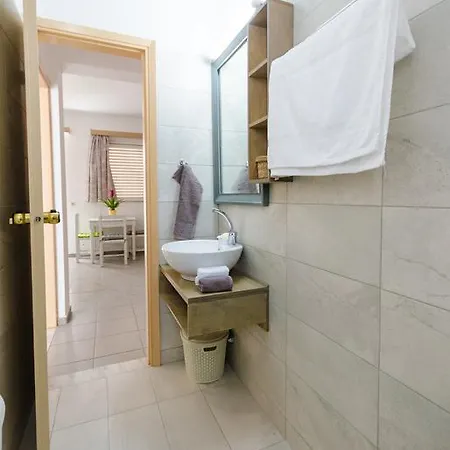 Happiness Apartment *