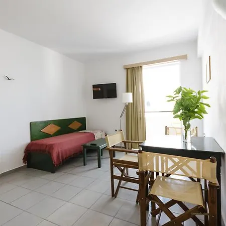 Happiness Apartment *