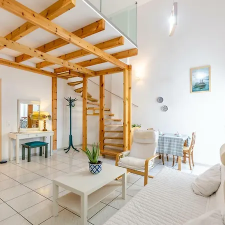 Happiness Apartment *