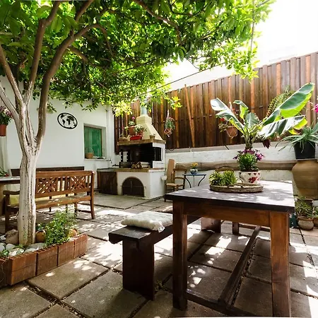 Happiness * Χερσόνησος