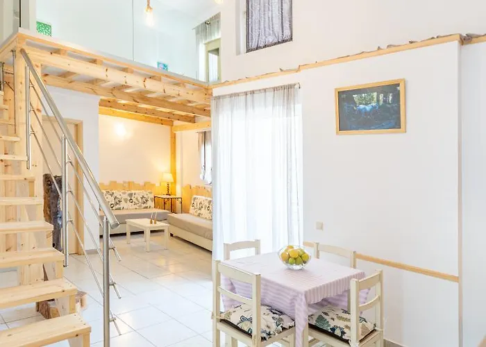 Апартаменты Happiness *